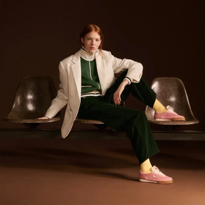 Aura-Sneaker aus Wildleder für Damen Aura-Sneaker aus Wildleder für Damen