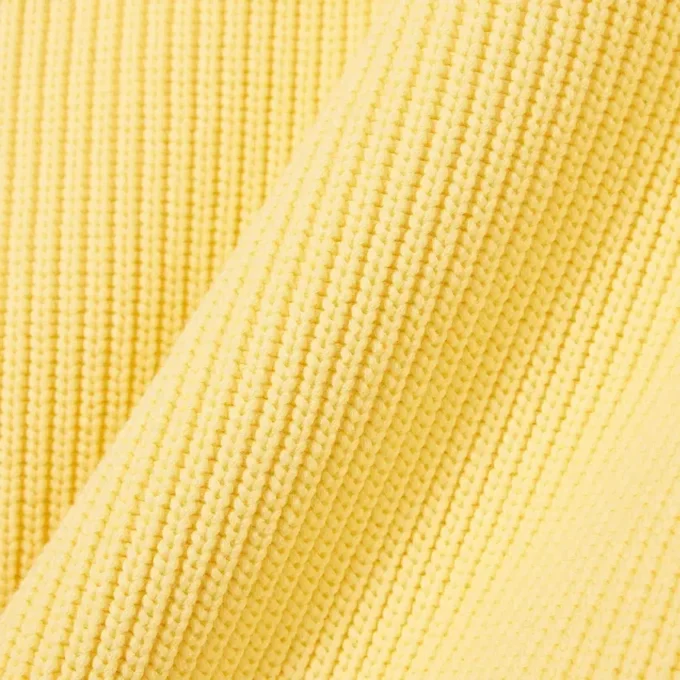 Baumwollpullover mit Rundhalsausschnitt Baumwollpullover mit Rundhalsausschnitt