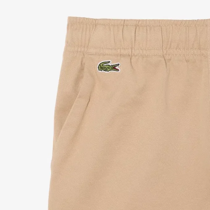 Chino-Shorts aus Stretch-Baumwolltwill Chino-Shorts aus Stretch-Baumwolltwill