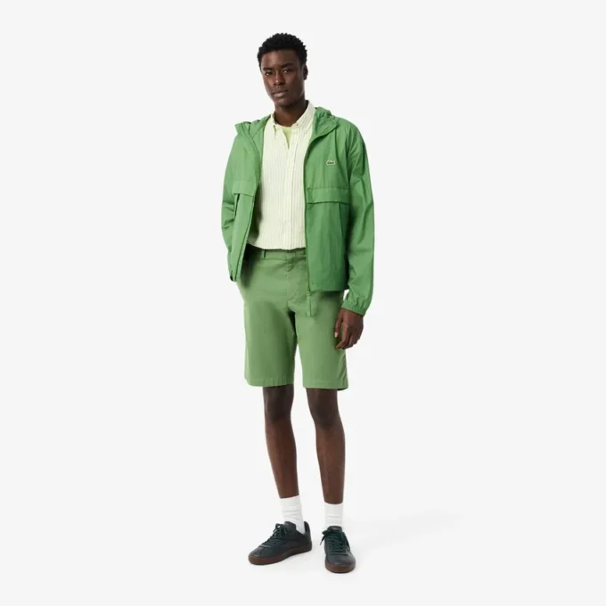 Chino-Shorts aus Stretch-Twill Chino-Shorts aus Stretch-Twill