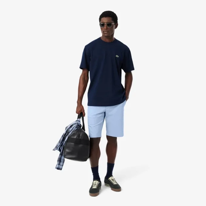 Chino-Shorts aus Stretch-Twill Chino-Shorts aus Stretch-Twill