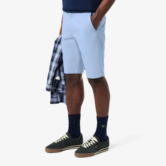 Chino-Shorts aus Stretch-Twill Chino-Shorts aus Stretch-Twill