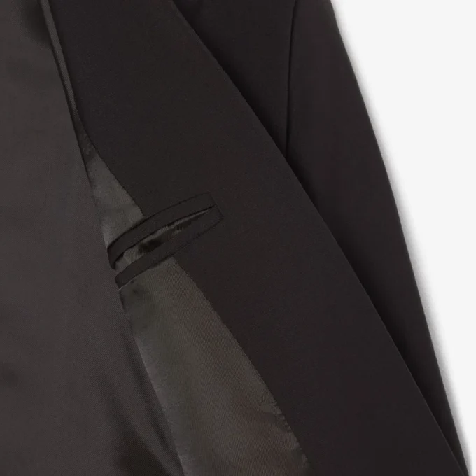 Damen-Blazer aus Wolle mit gesticktem Logo und schmaler Passform Damen-Blazer aus Wolle mit gesticktem Logo und schmaler Passform