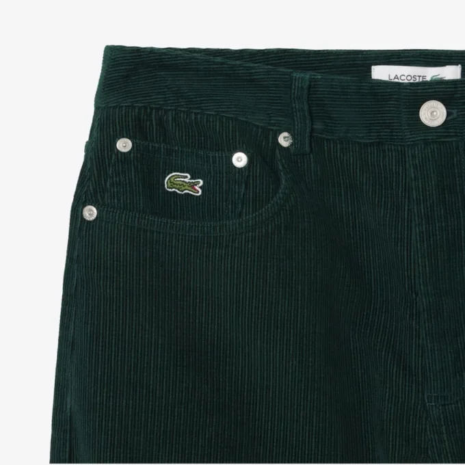 Damen-Cordhose mit weitem Bein Damen-Cordhose mit weitem Bein