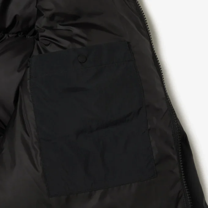 Damen-Daunenjacke mit Kapuze in Relaxed Fit Damen-Daunenjacke mit Kapuze in Relaxed Fit