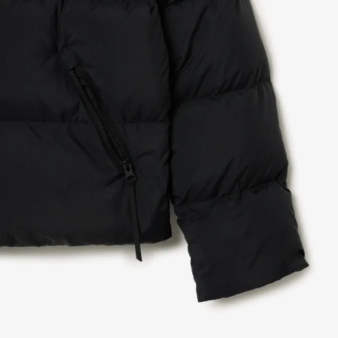 Damen-Daunenjacke mit Kapuze in Relaxed Fit Damen-Daunenjacke mit Kapuze in Relaxed Fit