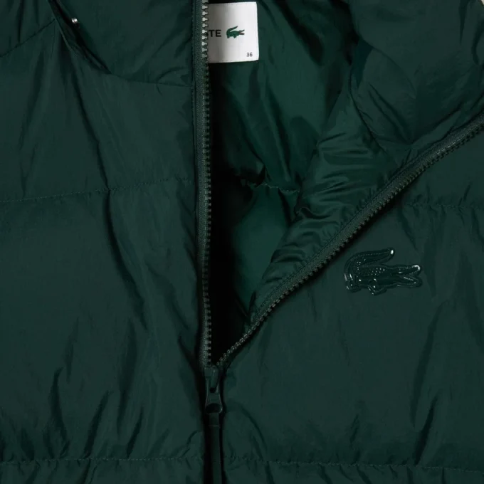 Damen-Daunenjacke mit Kapuze in Relaxed Fit Damen-Daunenjacke mit Kapuze in Relaxed Fit
