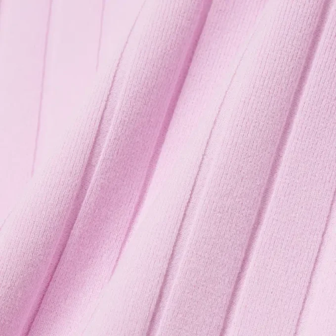 Damen-Golfpullover mit Polokragen und kurzen Ärmeln Damen-Golfpullover mit Polokragen und kurzen Ärmeln