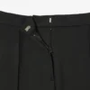 Damen-Hose mit hoher Taille und ausgestelltem Schnitt Damen-Hose mit hoher Taille und ausgestelltem Schnitt