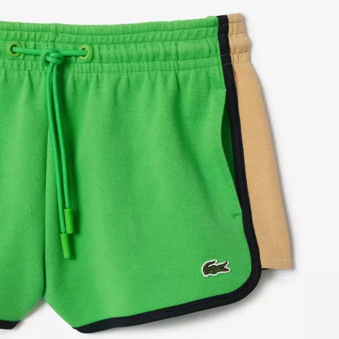Damen-Piqué-Shorts mit Kontrasteinsätzen Damen-Piqué-Shorts mit Kontrasteinsätzen