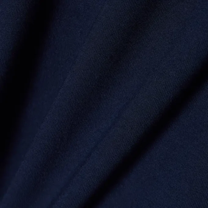 Damen-Poloshirt mit schmaler Passform und Zierdetails L.12.D Damen-Poloshirt mit schmaler Passform und Zierdetails L.12.D