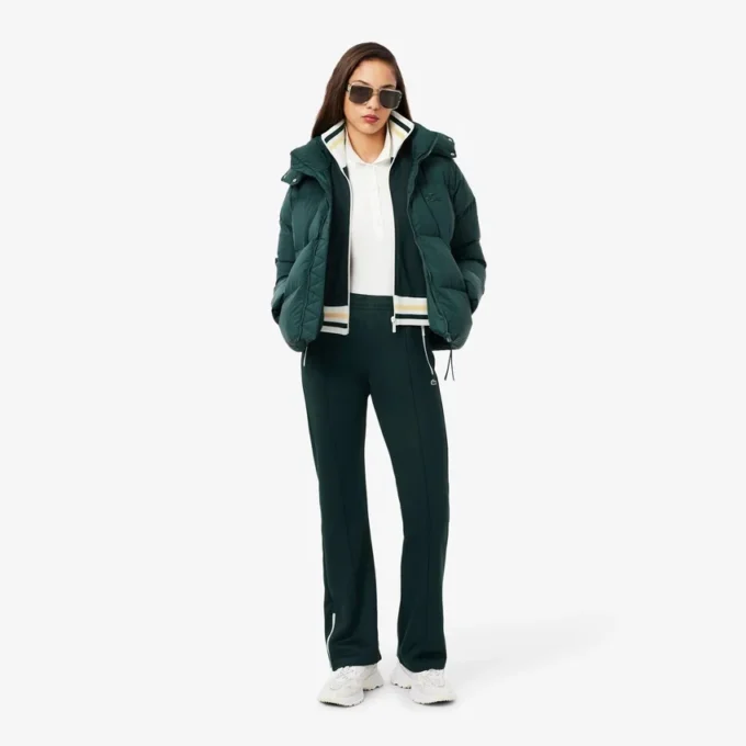 Damen-Sweatshirt mit Reißverschluss und Streifenakzenten Damen-Sweatshirt mit Reißverschluss und Streifenakzenten