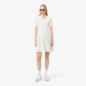 Damenkleid mit Plissee und Poloshirt-Kragen