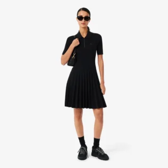 Damenkleid mit Plissee und Poloshirt-Kragen