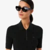 Damenkleid mit Plissee und Poloshirt-Kragen Damenkleid mit Plissee und Poloshirt-Kragen
