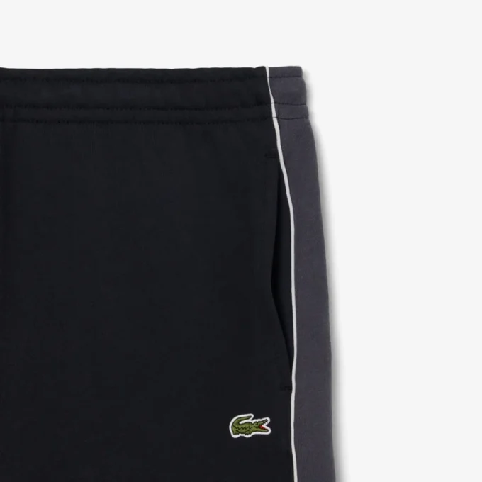 Fleece-Shorts mit Colorblock-Design in Regular-Fit Fleece-Shorts mit Colorblock-Design in Regular-Fit