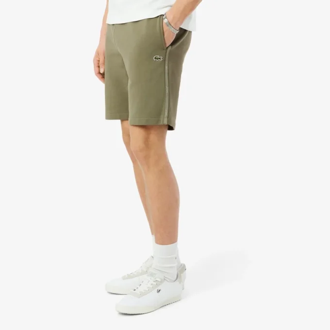 Fleece-Shorts mit Logo-Streifen in regulärer Passform Fleece-Shorts mit Logo-Streifen in regulärer Passform