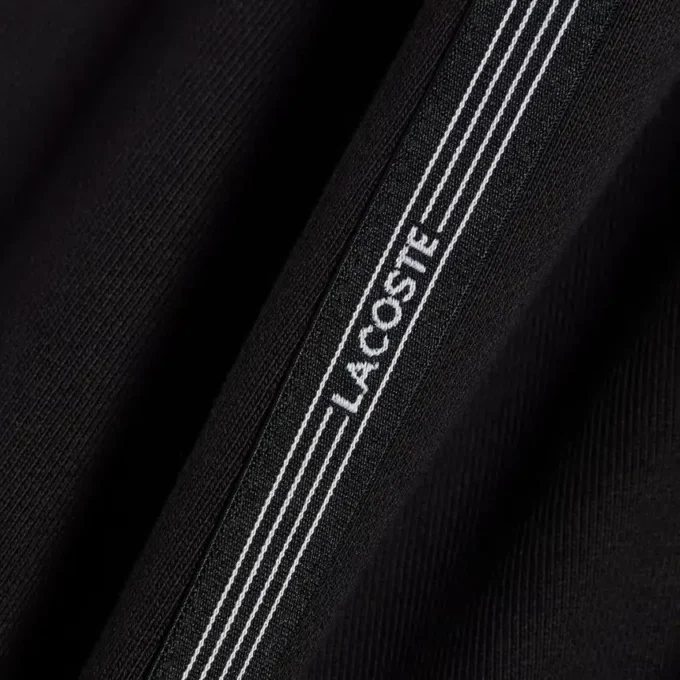 Fleece-Shorts mit Logo-Streifen in regulärer Passform Fleece-Shorts mit Logo-Streifen in regulärer Passform