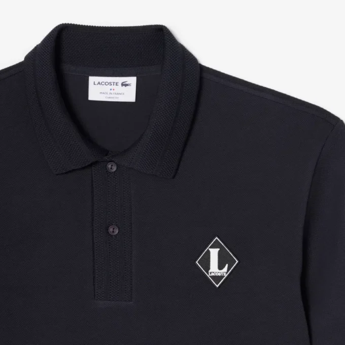 Hergestellt in Frankreich Poloshirt mit klassischer Passform und Emblem Hergestellt in Frankreich Poloshirt mit klassischer Passform und Emblem