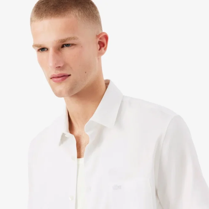 Herren-Baumwollhemd mit kurzen Ärmeln in Regular Fit Herren-Baumwollhemd mit kurzen Ärmeln in Regular Fit