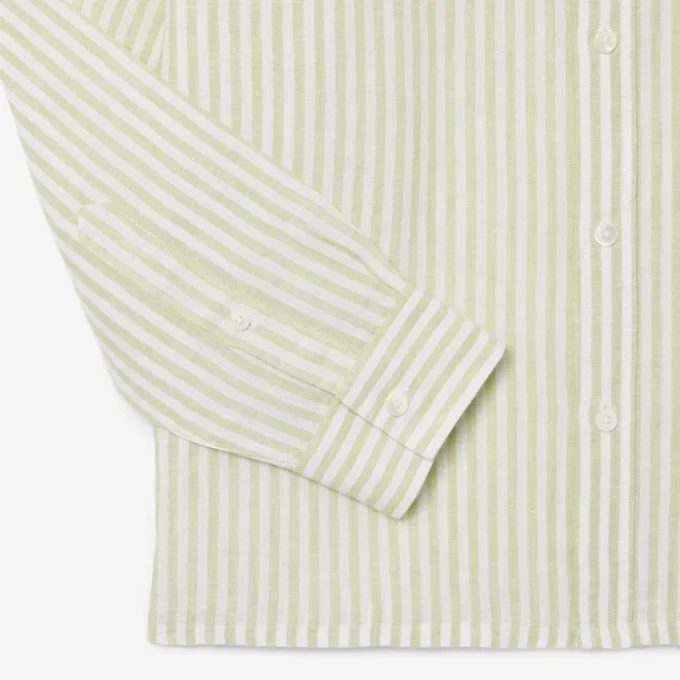 Herren-Leinenhemd mit geriffeltem Schnitt Herren-Leinenhemd mit geriffeltem Schnitt