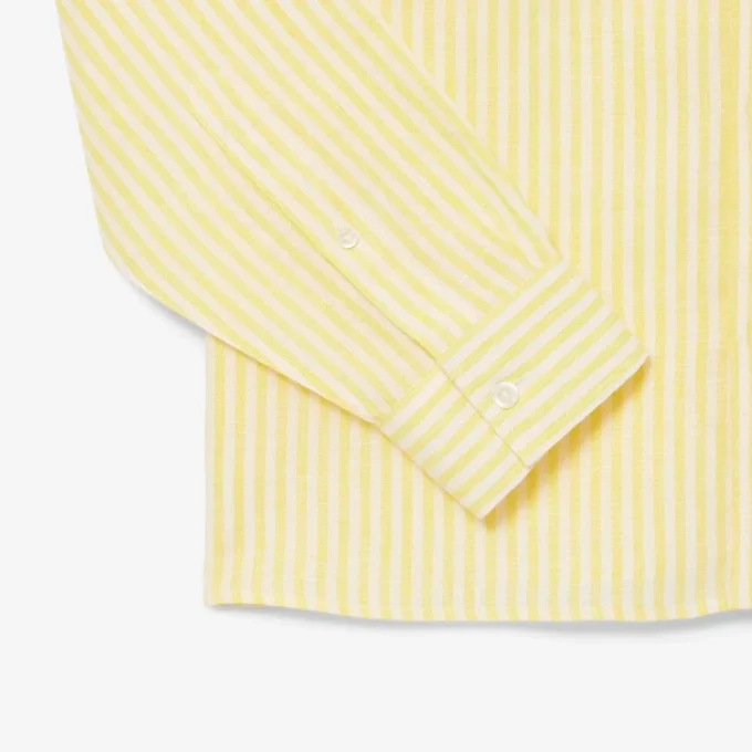 Herren-Leinenhemd mit geriffeltem Schnitt Herren-Leinenhemd mit geriffeltem Schnitt