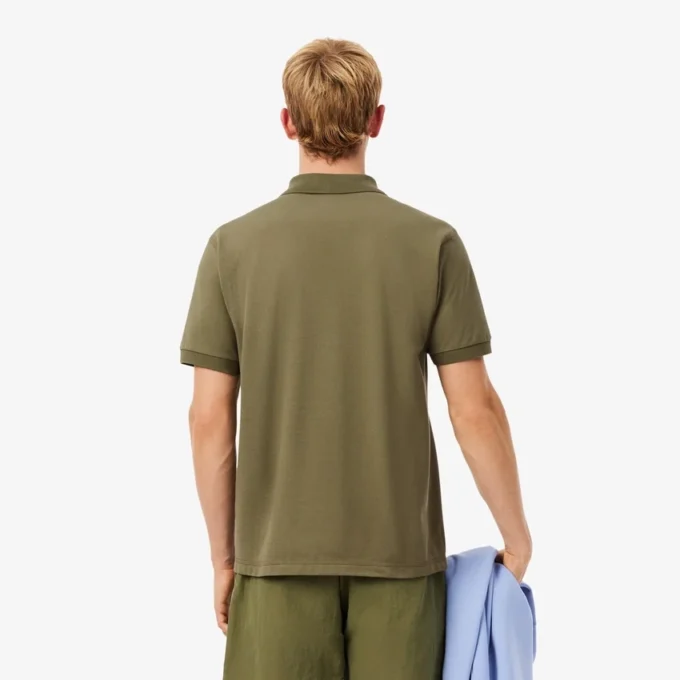 Herren-Poloshirt in klassischer Passform mit gesticktem Motiv Herren-Poloshirt in klassischer Passform mit gesticktem Motiv