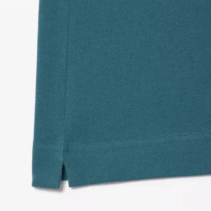 Herren-Poloshirt L.12.12 mit Badge in klassischer Passform
