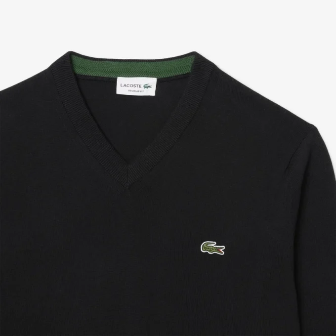 Herren-Pullover aus Baumwolle mit V-Ausschnitt Herren-Pullover aus Baumwolle mit V-Ausschnitt