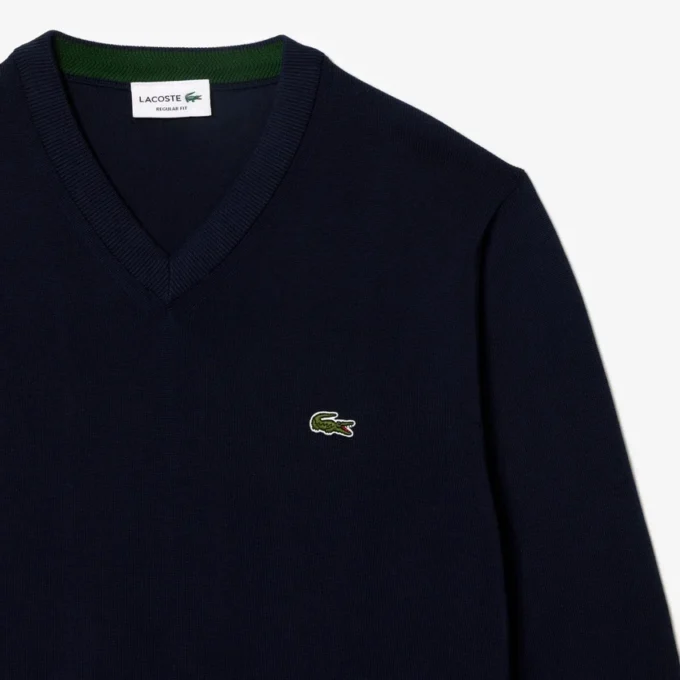 Herren-Pullover aus Baumwolle mit V-Ausschnitt Herren-Pullover aus Baumwolle mit V-Ausschnitt