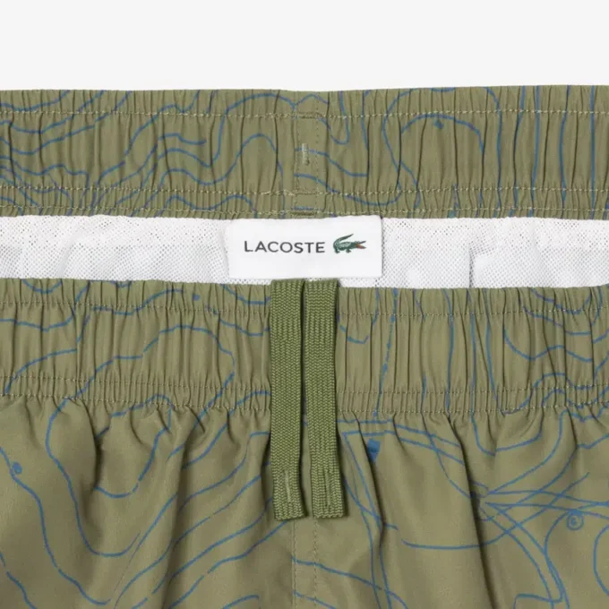 Herren-Retroshorts in mittlerer Länge mit Print Herren-Retroshorts in mittlerer Länge mit Print