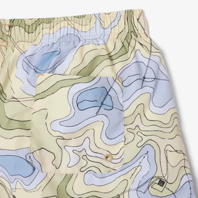 Herren-Retroshorts in mittlerer Länge mit Print Herren-Retroshorts in mittlerer Länge mit Print