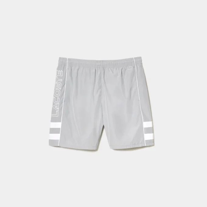 Herren-Shorts in lockerer Passform mit Stickerei Herren-Shorts in lockerer Passform mit Stickerei