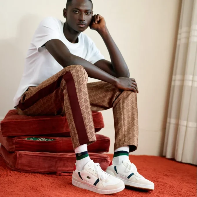 Herren-Sneaker aus Leder mit T-Clip Herren-Sneaker aus Leder mit T-Clip