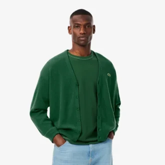 Herren-Strickjacke aus Wolle in Relaxed Fit