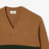 Herren-Strickpullover aus Wolle mit V-Ausschnitt Herren-Strickpullover aus Wolle mit V-Ausschnitt