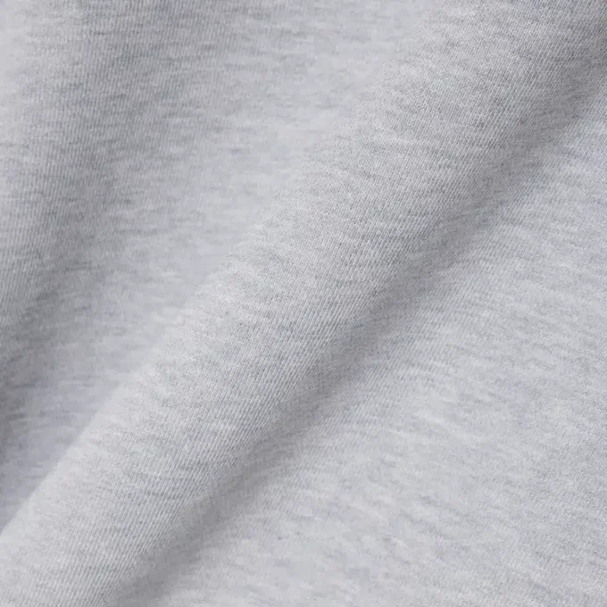 Herren-Sweatshirt aus Fleece in klassischer Passform Herren-Sweatshirt aus Fleece in klassischer Passform