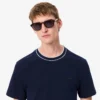Herren-T-Shirt aus Stretch-Piqué mit gestreiftem Kragen Herren-T-Shirt aus Stretch-Piqué mit gestreiftem Kragen