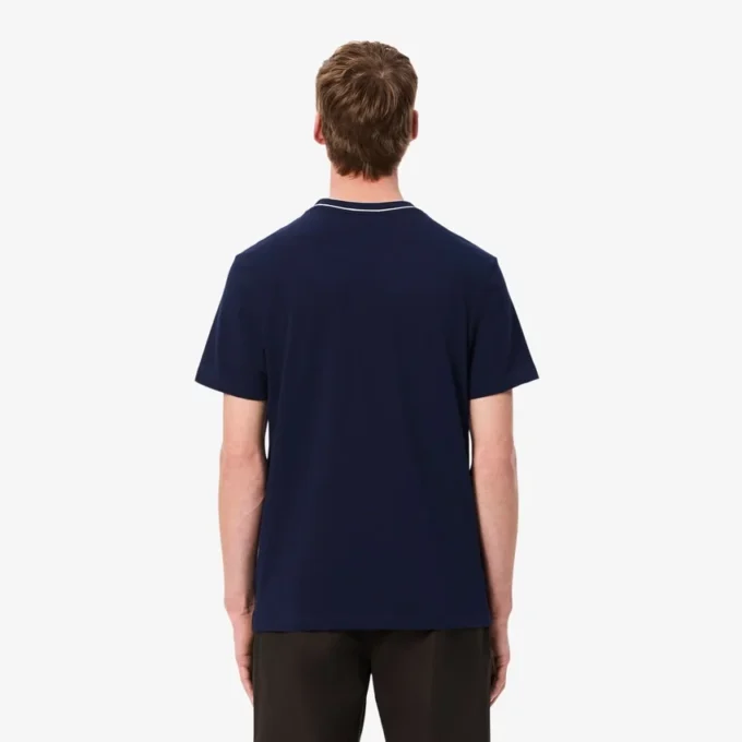 Herren-T-Shirt aus Stretch-Piqué mit gestreiftem Kragen Herren-T-Shirt aus Stretch-Piqué mit gestreiftem Kragen