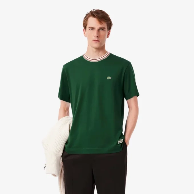 Herren-T-Shirt mit Streifen am Kragen, hergestellt in Frankreich Herren-T-Shirt mit Streifen am Kragen, hergestellt in Frankreich