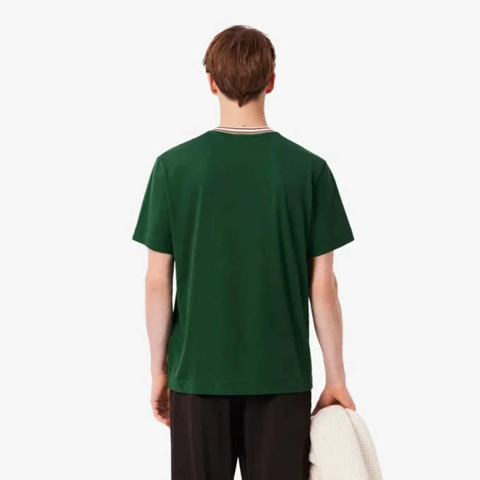 Herren-T-Shirt mit Streifen am Kragen, hergestellt in Frankreich Herren-T-Shirt mit Streifen am Kragen, hergestellt in Frankreich