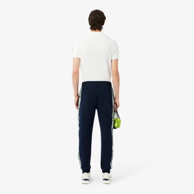 Herren-Trainingsanzug mit Tennis-Logo-Streifen Herren-Trainingsanzug mit Tennis-Logo-Streifen