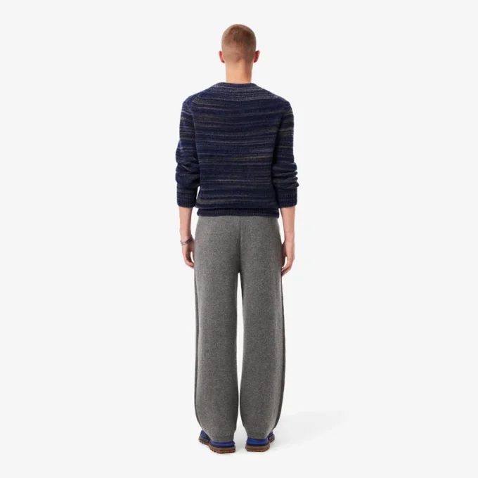 Herrenhose aus Merinowolle in lockerer Passform Herrenhose aus Merinowolle in lockerer Passform
