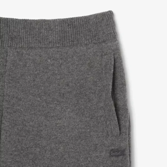 Herrenhose aus Merinowolle in lockerer Passform Herrenhose aus Merinowolle in lockerer Passform