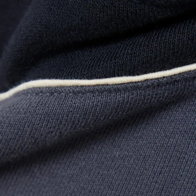 Hoodie mit Reißverschluss und Farbblock-Design Hoodie mit Reißverschluss und Farbblock-Design