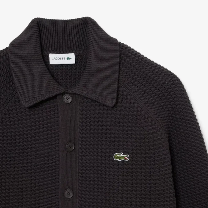 Jacke aus grobem Strick mit Struktur Jacke aus grobem Strick mit Struktur