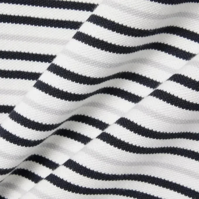 Klassisch geschnittenes gestreiftes Petit Piqué-Poloshirt