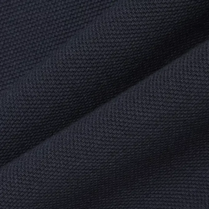 Klassisch geschnittenes Petit-Piqué-Poloshirt mit Aufdruck