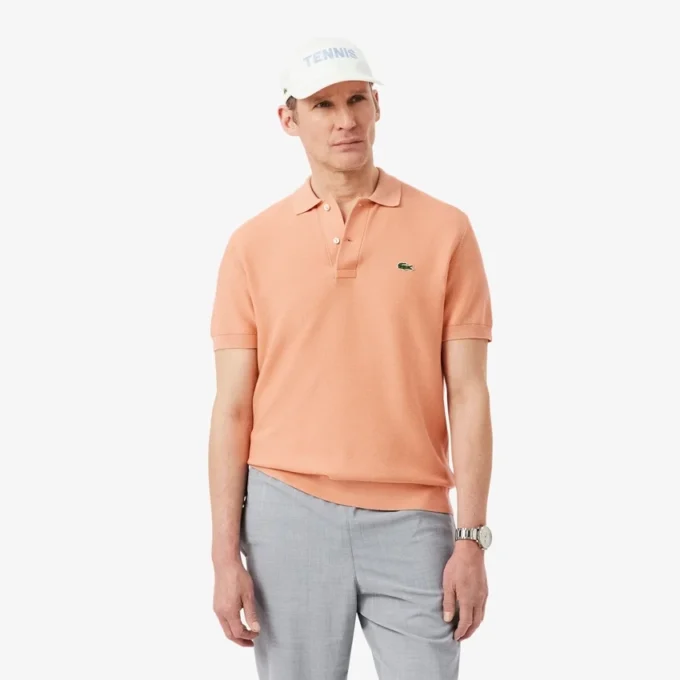 Klassisch geschnittenes Strick-Poloshirt Klassisch geschnittenes Strick-Poloshirt