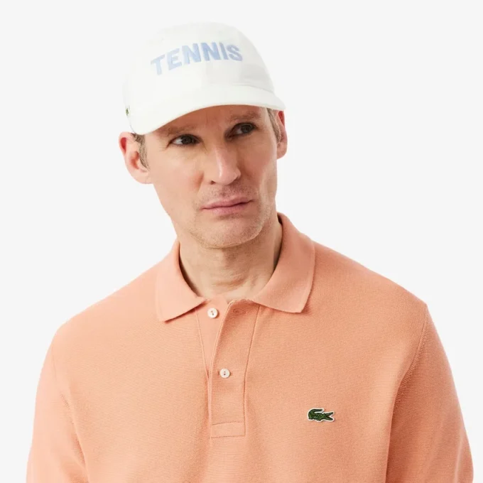 Klassisch geschnittenes Strick-Poloshirt Klassisch geschnittenes Strick-Poloshirt